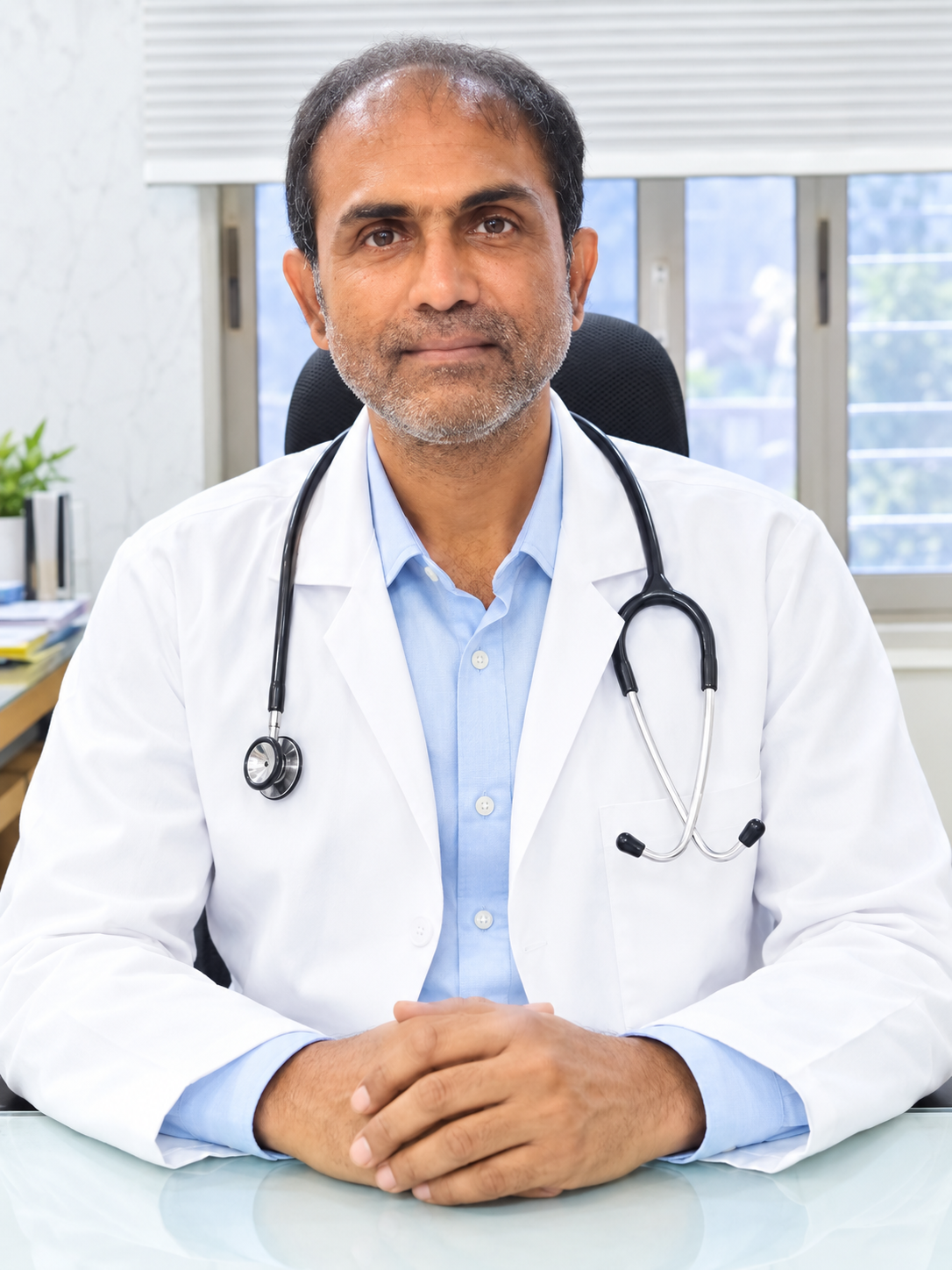 Dr. P. Sharath Babu - Orthopedic Surgeon and Joint Replacement Specialist at Shreya Hospitals Hyderabad